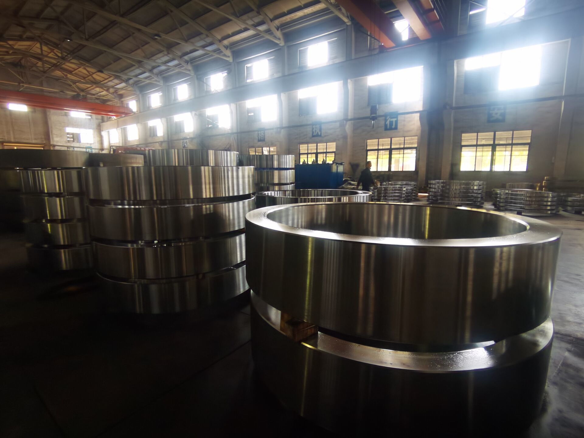 তাপ চিকিত্সা QT কাঠামোগত ইস্পাত রিংগুলি 1000 থেকে 7800 মিমি আকারের নির্ভুলতা সরবরাহ করে কাঠামোগত এবং ভারী দায়িত্ব শিল্পের জন্য আদর্শ